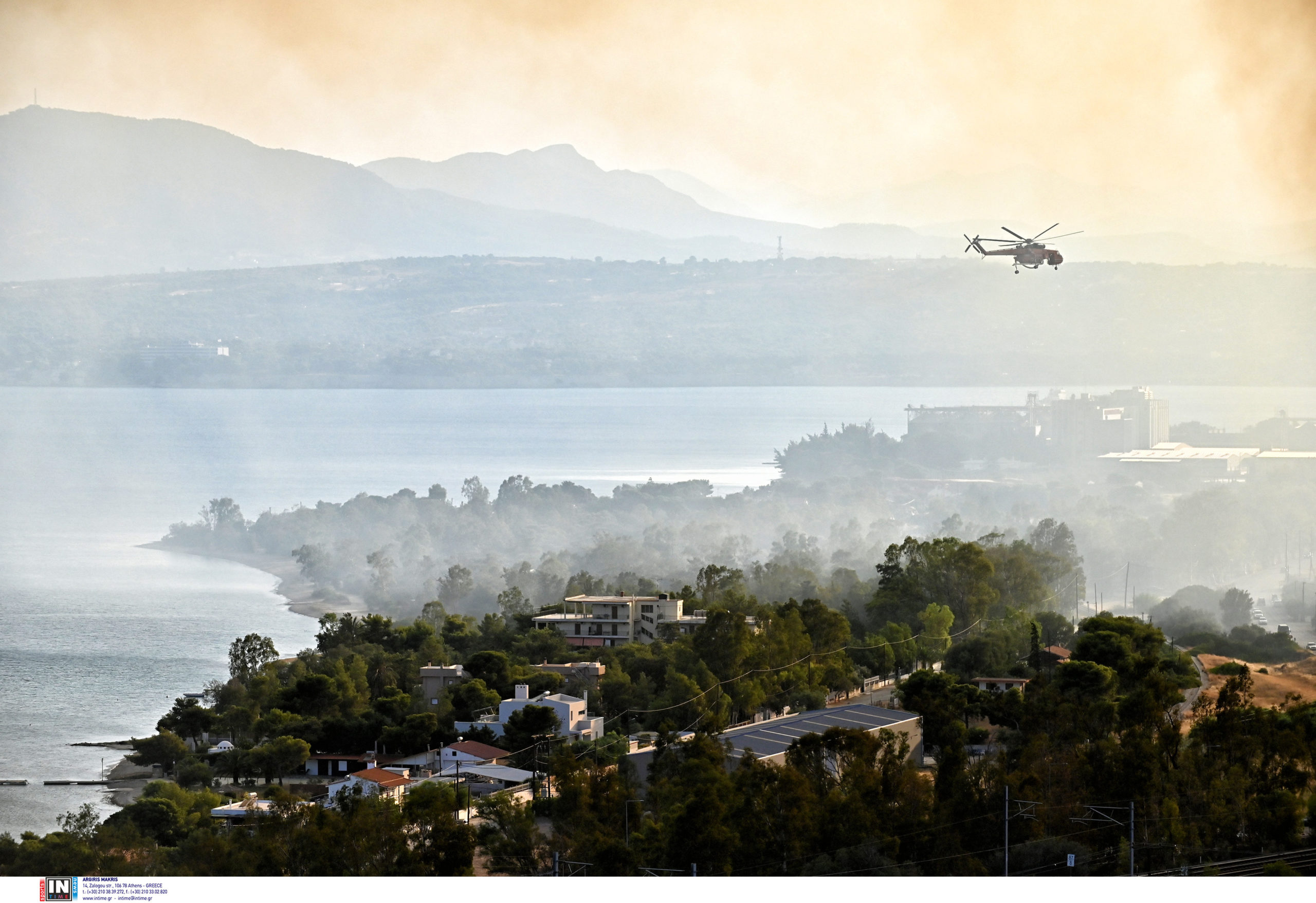 Φωτιά Λουτράκι
