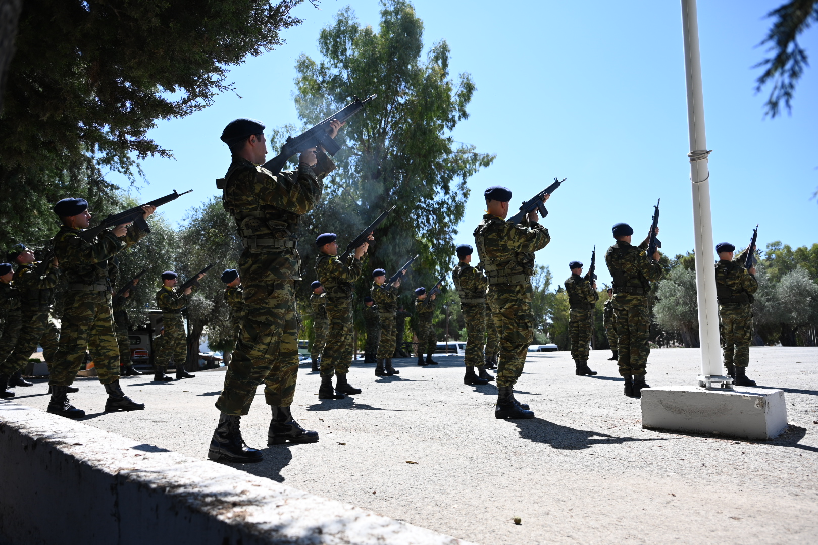 Νίκος Χαρδαλιάς Κύπρος