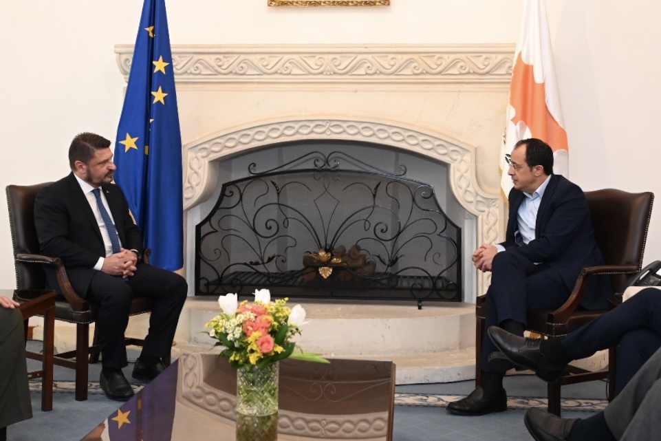 Νίκος Χαρδαλιάς Κύπρος