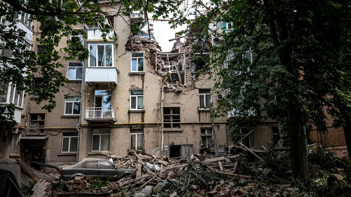 Ουκρανία: Επτά νεκροί και δεκατρείς τραυματίες έπειτα από ρωσικό βομβαρδισμό στην πόλη Ορίχιβ