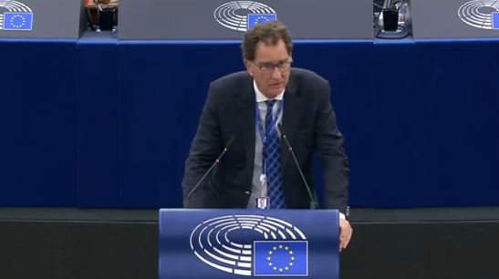 Νίκος Παπανδρέου: Ζήτησε την αποφυλάκιση του Φρέντι Μπελέρη – Το «ευχαριστώ» του δημάρχου Χειμάρρας