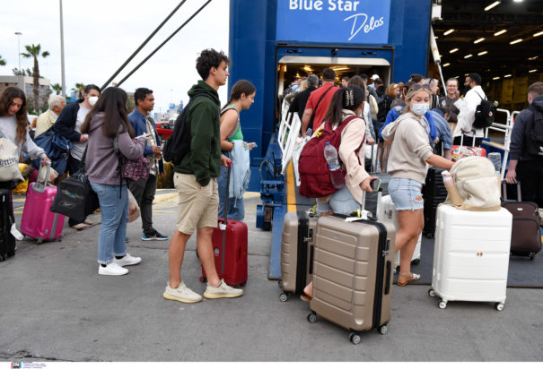 πλοία ακτοπλοϊκά εισιτήρια