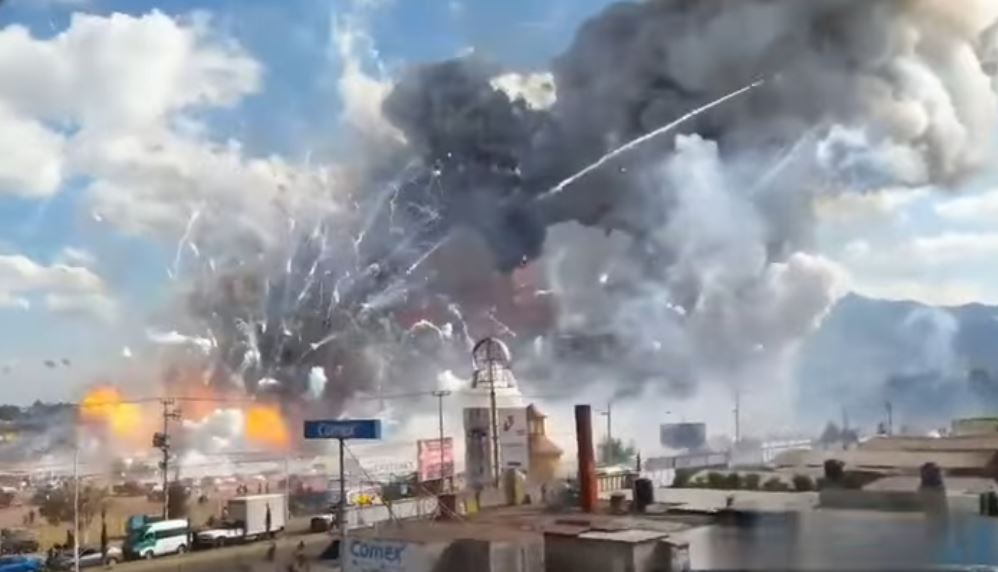 Ταϊλάνδη: Δείτε την στιγμή της έκρηξης σε αποθήκη πυροτεχνημάτων – Εννέα νεκροί και δεκάδες τραυματίες