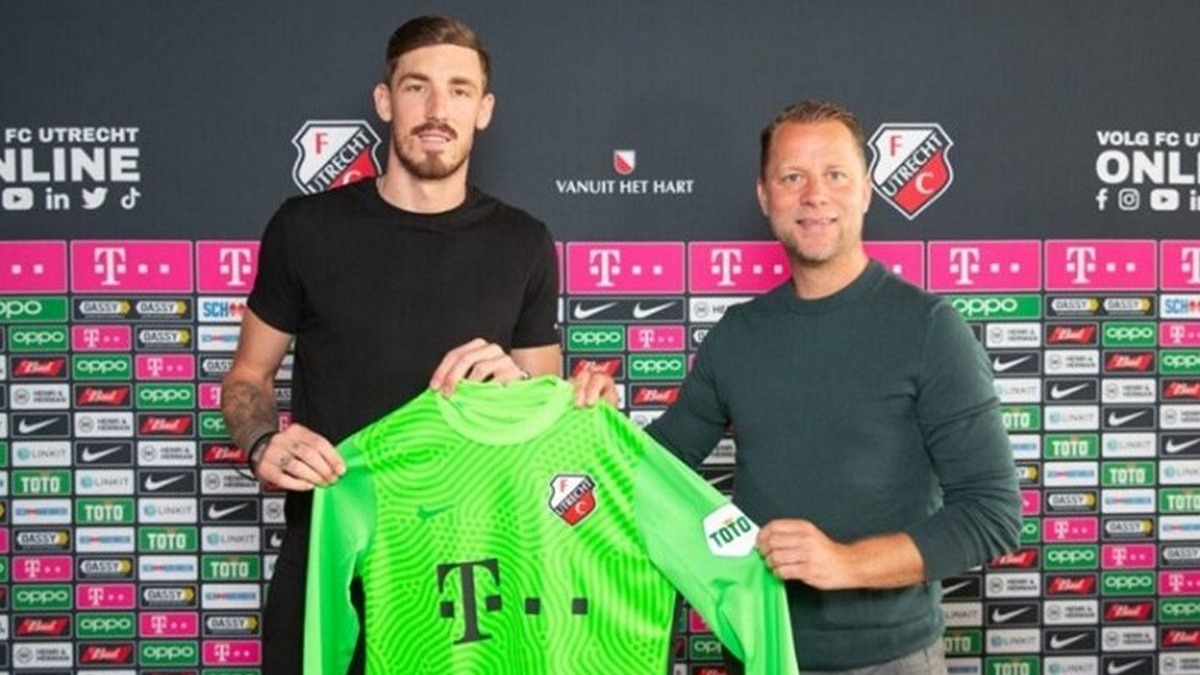 Ολλανδία: Ο Βασίλης Μπάρκας ανανέωσε με την Ουτρέχτη