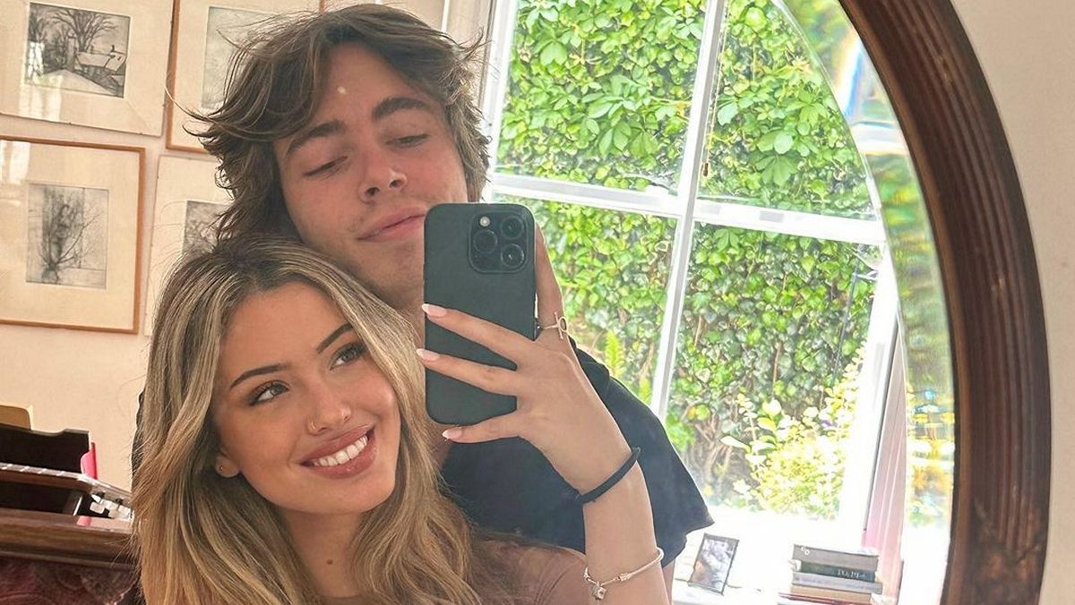 Δανάη Λιβιεράτου: Το τρυφερό φιλί στον σύντροφό της για τα γενέθλιά του – ΦΩΤΟ