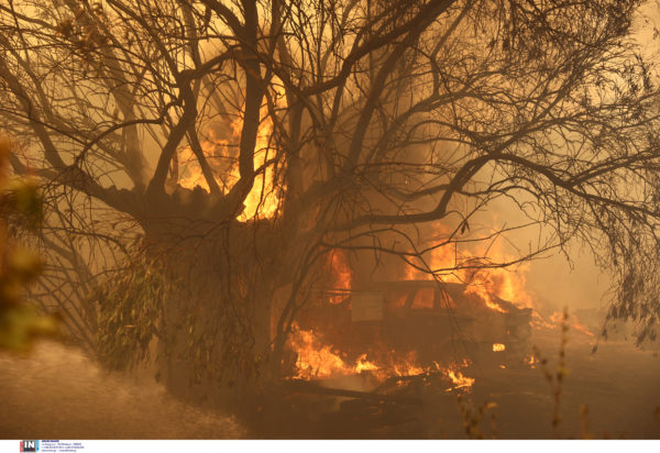 Φωτιά στην Αττική