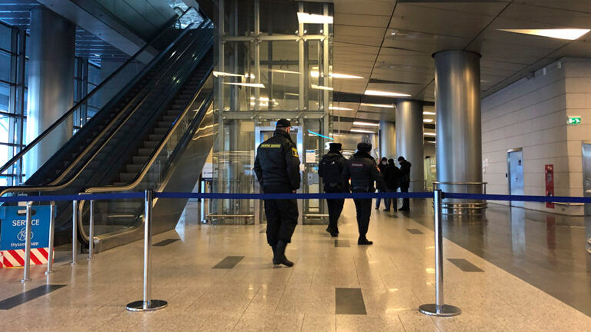 TASS: Έκλεισε προσωρινά το διεθνές αεροδρόμιο Βνούκοβο στη Μόσχα