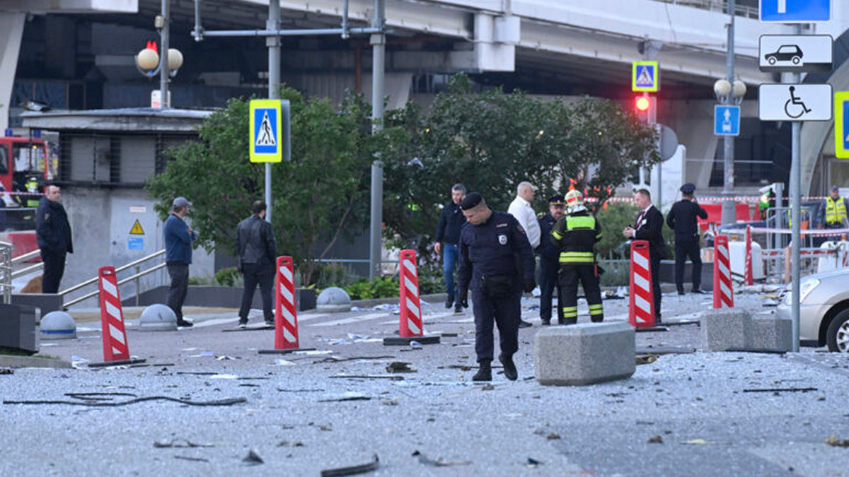 Ρωσία: Ουκρανικό drone έπεσε σε πολυώροφο κτίριο της Μόσχας