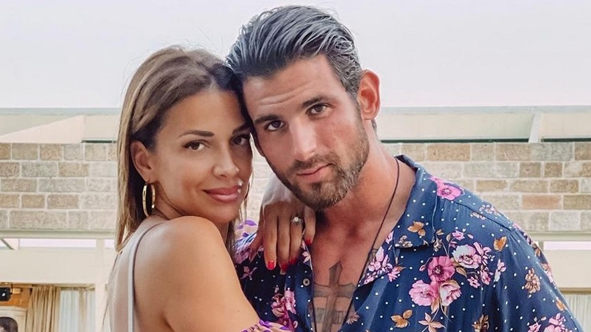 Ελένη Χατζίδου – Ετεοκλής Παύλου: Στις νεροτσουλήθρες με την κόρη τους