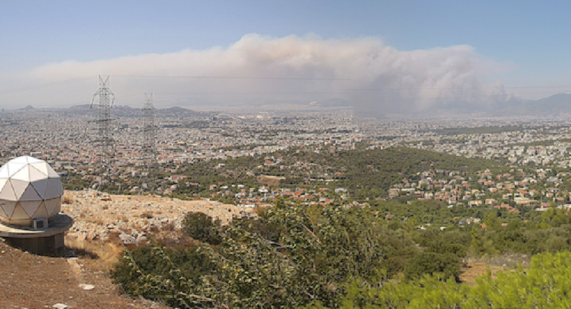 Φωτιά στην Χασιά: Δυσμενείς οι πυρομετεωρολογικές συνθήκες έως και το βράδυ – Τι αναφέρει το meteo