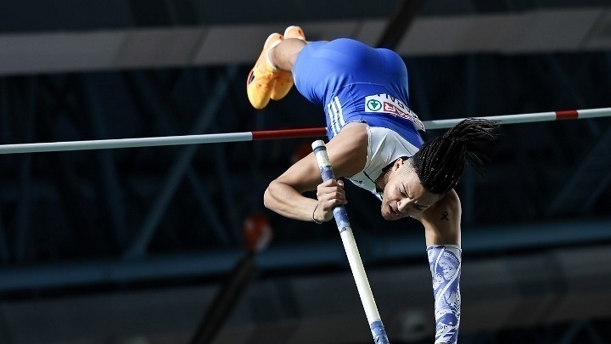 Εμμανουήλ Καραλής: Έπιασε το όριο για τους Ολυμπιακούς Αγώνες του 2024