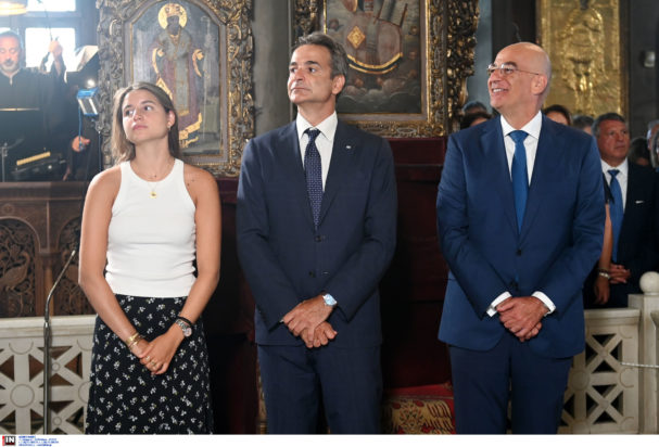 Στην Τήνο ο Κυριάκος Μητσοτάκης για τον Δεκαπενταύγουστο