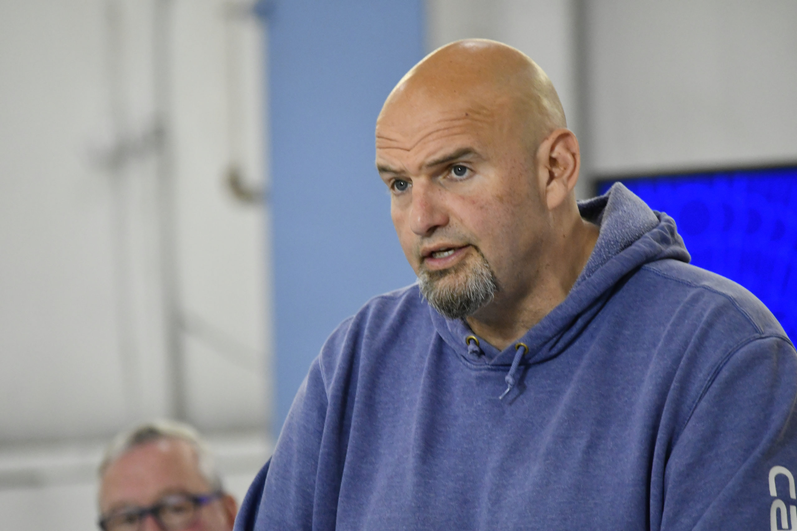 ΗΠΑ: Ο γερουσιαστής που έγινε viral – Μοιάζει τρομερά με τον Walter White από το «Breaking Bad»