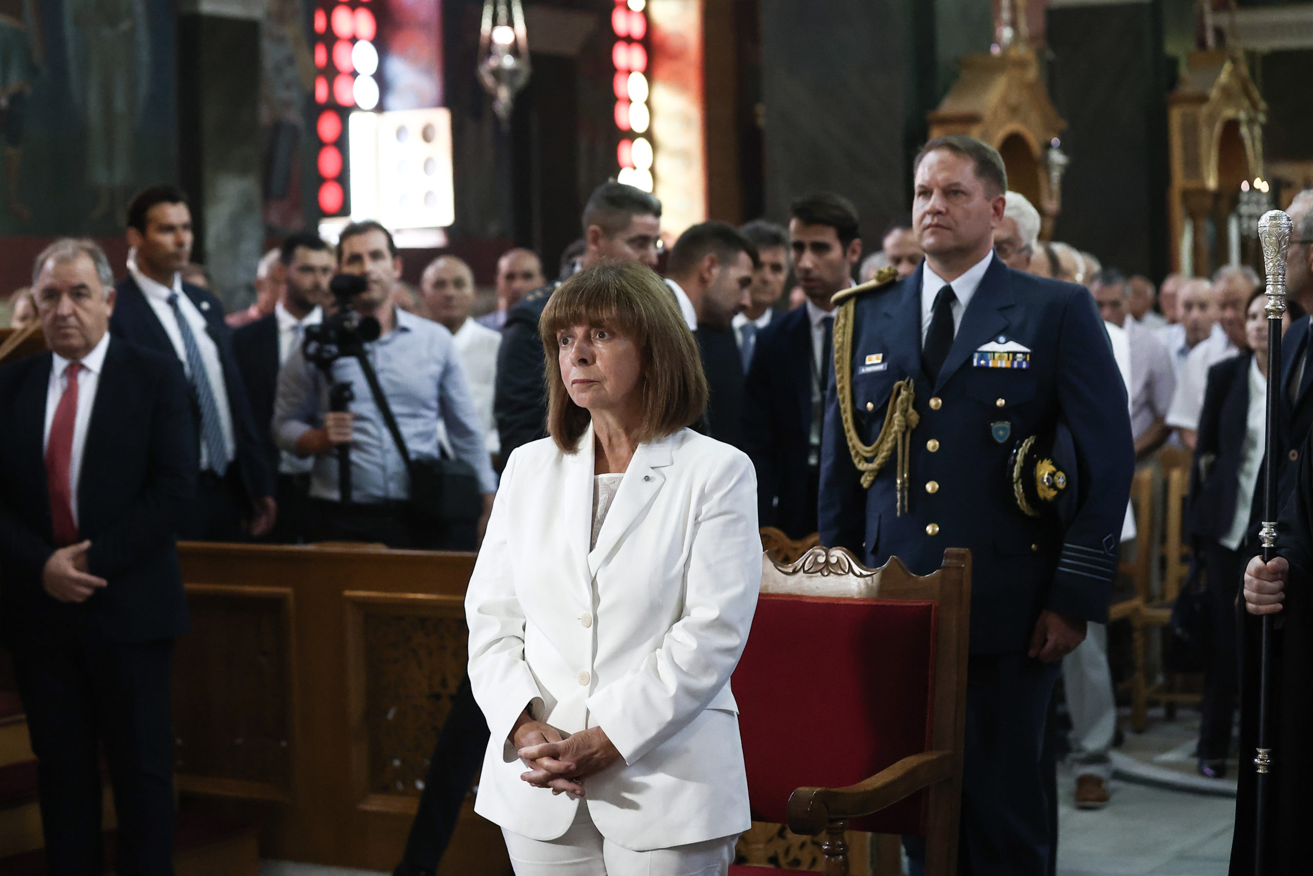 Στην Αλεξανδρούπολη η Σακελλαροπούλου: Με αναφορές στην αθλητική βία το μήνυμά της για τον Δεκαπενταύγουστο