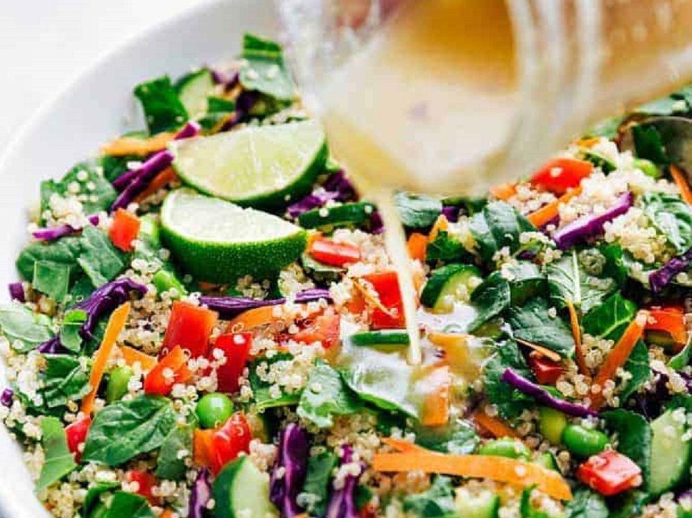 Ταϊλανδέζικη σαλάτα με κινόα