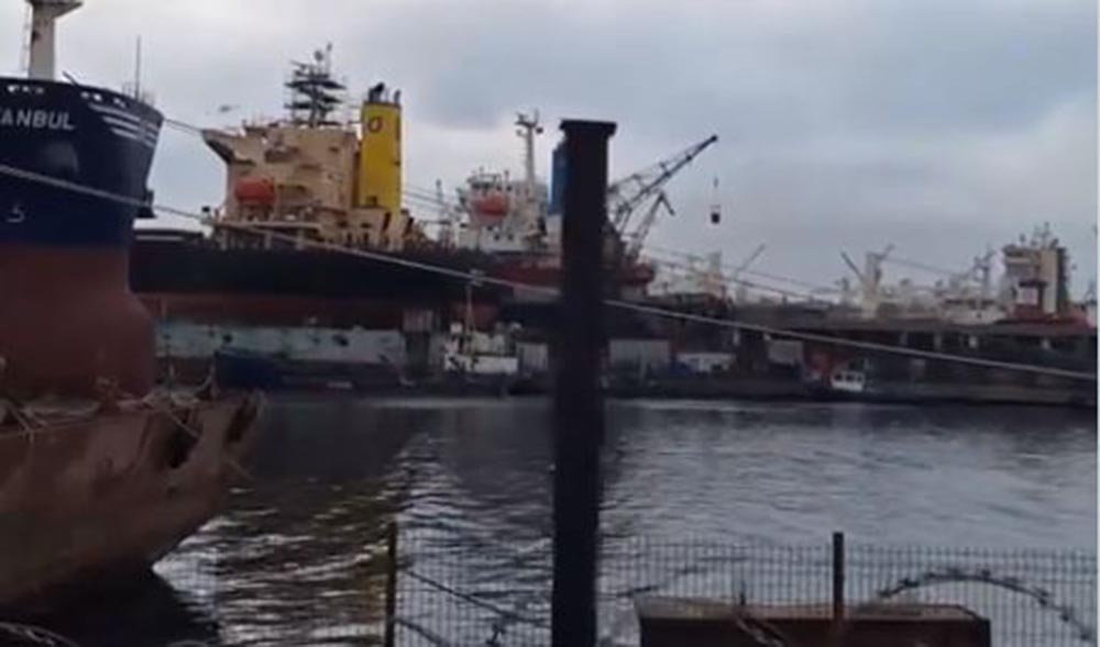 Τουρκία: Έκρηξη σε αποθήκη πλοίου στα ναυπηγεία της Κωνσταντινούπολης – Νεκρός ένας εργάτης