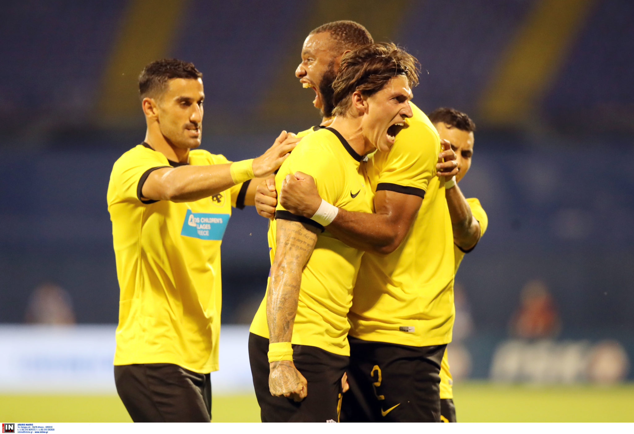 ΑΕΚ Στίβεν Τσούμπερ