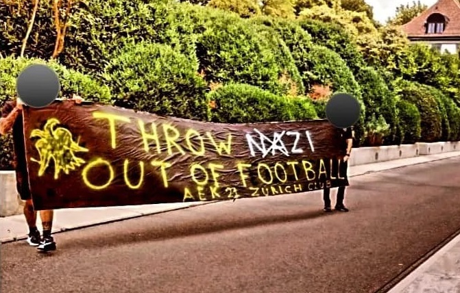 Οπαδοί ΑΕΚ πανό UEFA