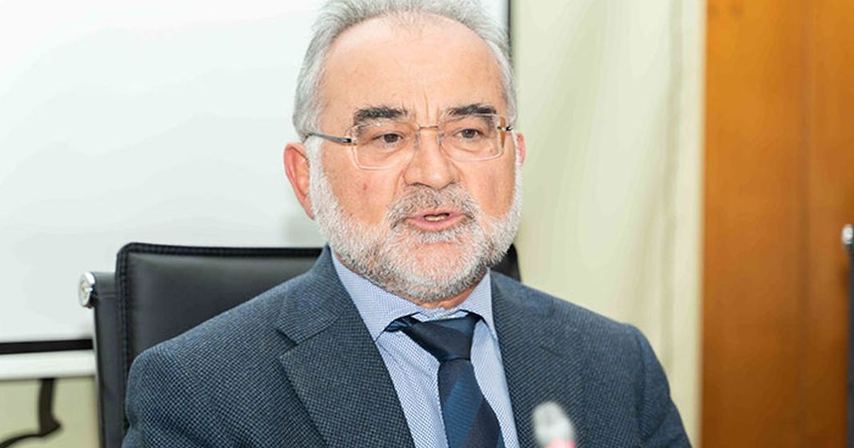 Λουκάς Αποστολίδης