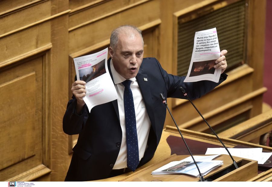 Βελόπουλος: Ο πρωθυπουργός προκαλεί θλίψη, γιατί είναι άσχετος και λέει ψέματα