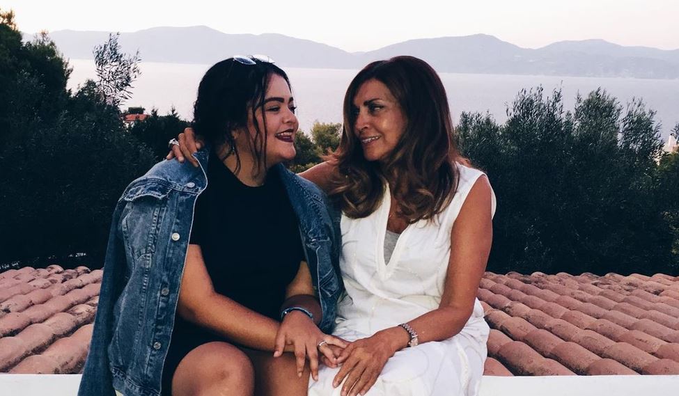 Μιμή Ντενίση κόρη