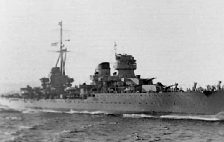 Δεκαπενταύγουστος: 83 χρόνια από τον τορπιλισμό του καταδρομικού «ΕΛΛΗ»