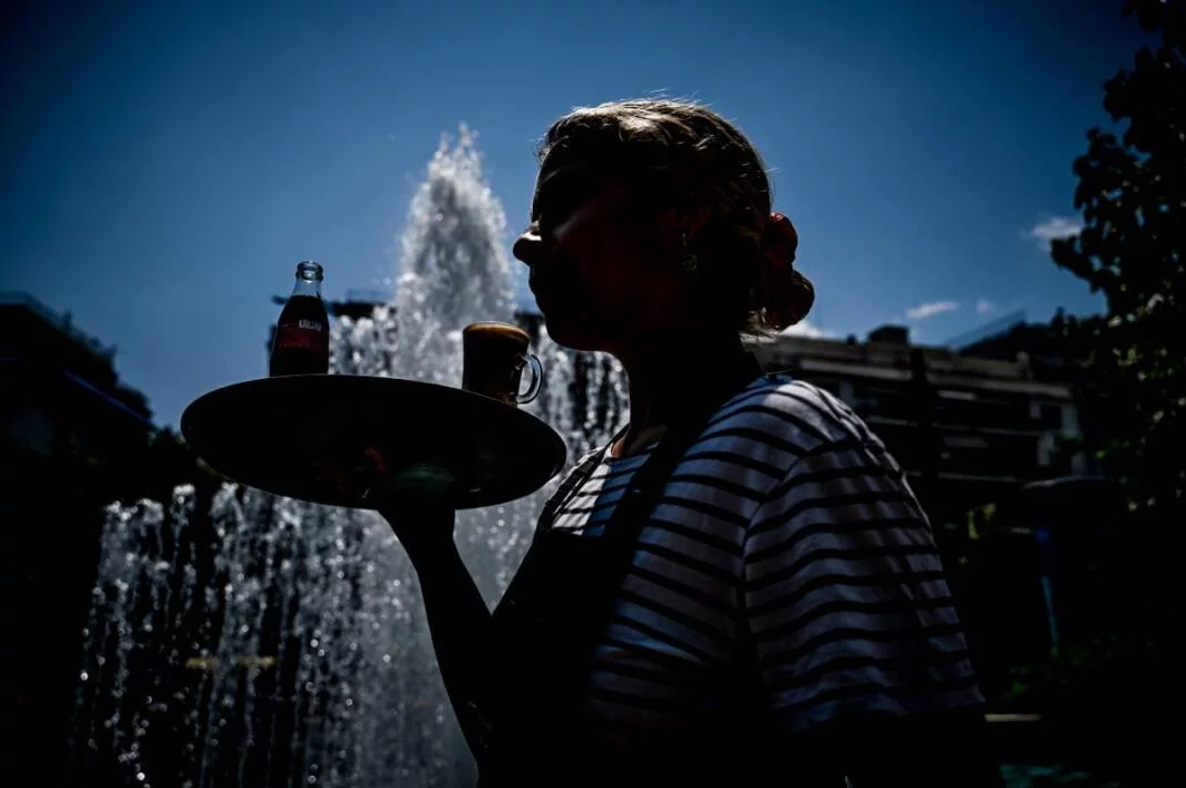 εργασία καύσωνας