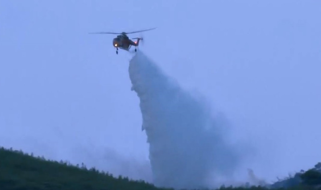 Φωτιά διόδια Ελευσίνας