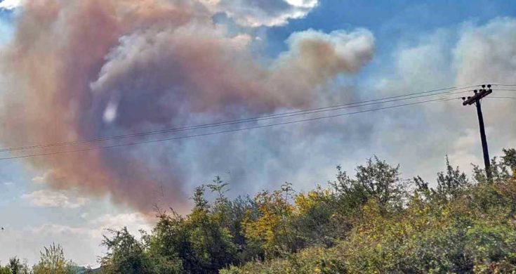 φωτιά Διαλεκτό