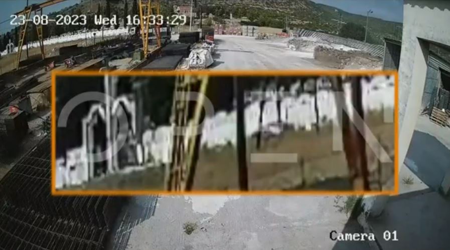 Χαλκίδα: Η στιγμή που ο 52χρονος βάζει φωτιά στην περιοχή Δοκός – Δείτε το ΒΙΝΤΕΟ