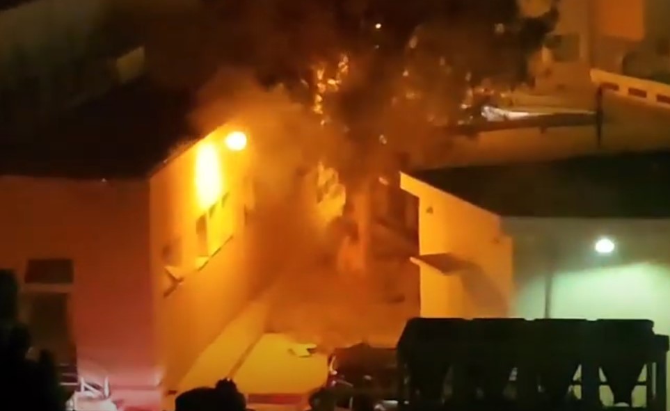 Γενικό Κρατικό Νίκαιας: Νέα φωτιά ξέσπασε στο νοσοκομείο – Στις φλόγες τυλίχθηκε αποθήκη στο ισόγειο