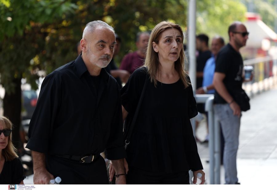 Νέα Φιλαδέλφεια: «Δυστυχώς ο Άλκης μας δεν ήταν το τελευταίο θύμα οπαδικής βίας» λέει στο enikos.gr ο πατέρας του