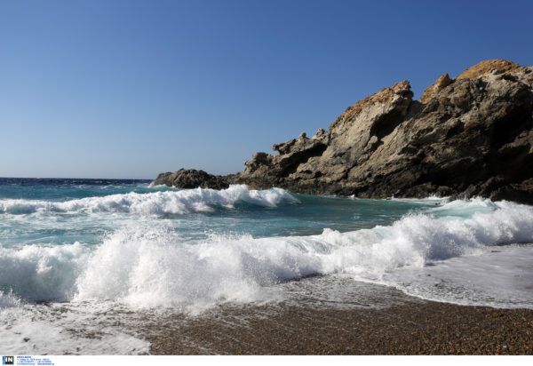 Ικαρία Παραλία