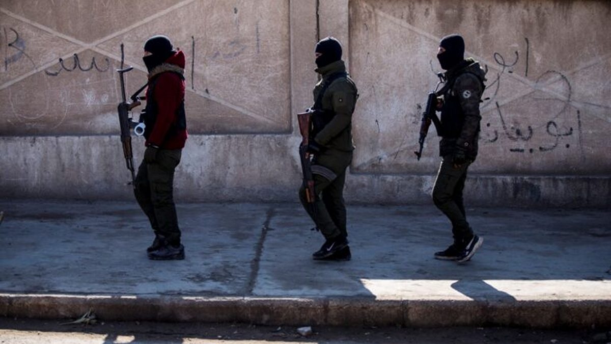 Τουλάχιστον 11 Σύροι στρατιώτες σκοτώθηκαν σε επίθεση τζιχανιστών