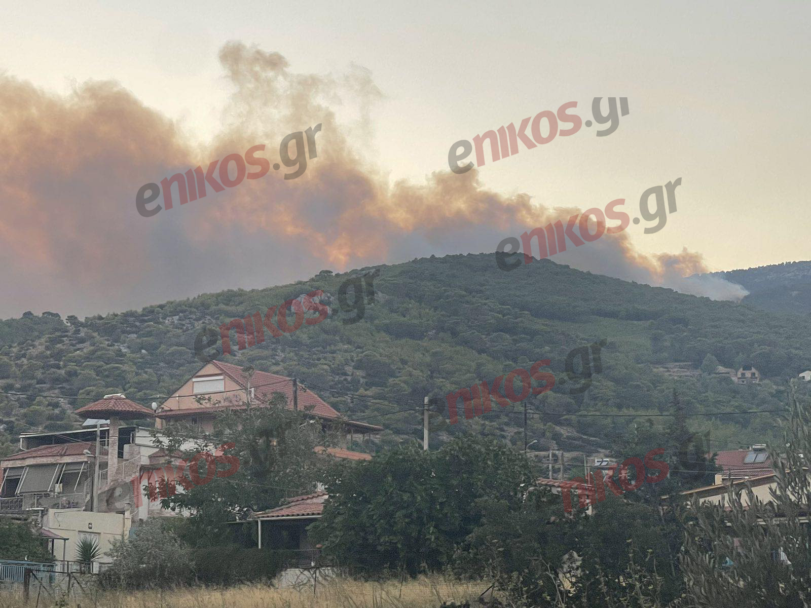 στρατόπεδο Καποτά φωτιά