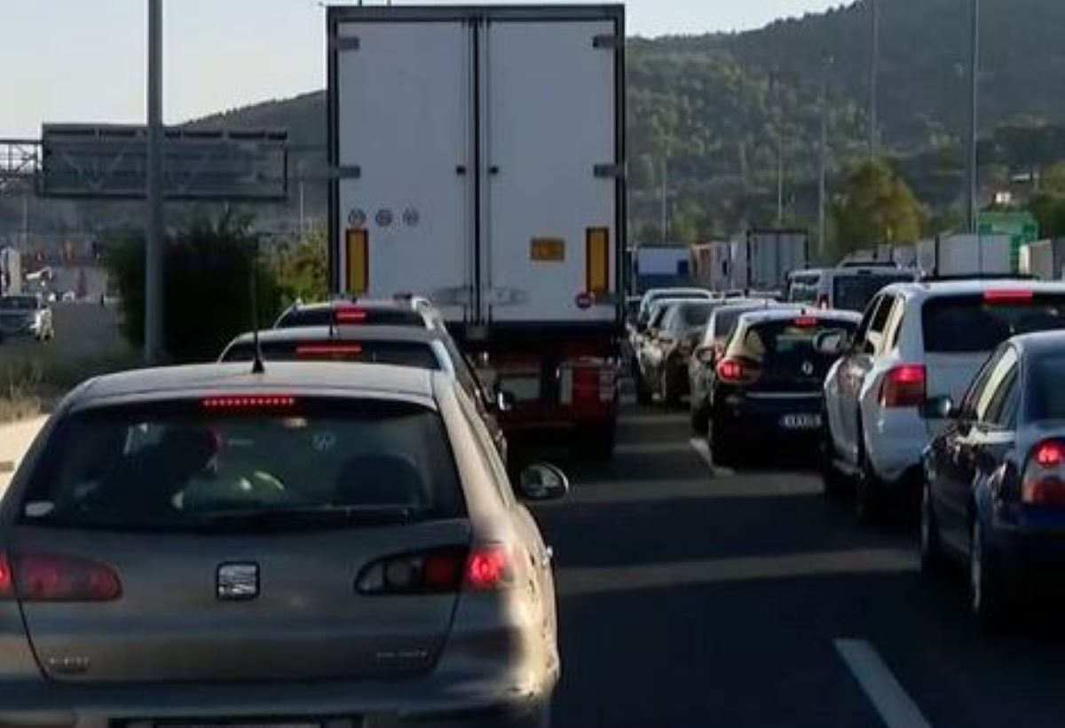 κίνηση εθνική