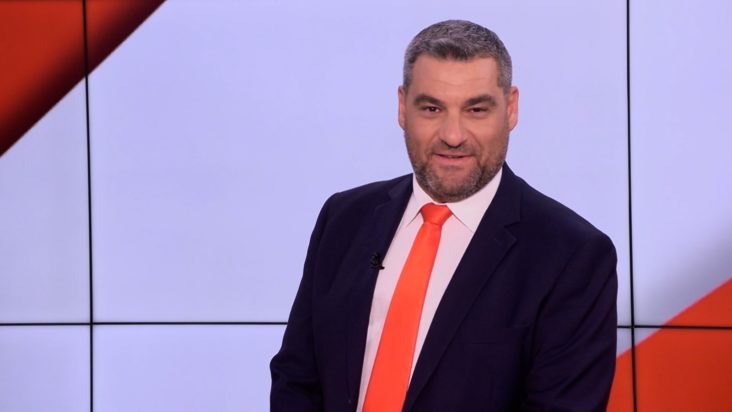 One Channel Μάνος Νιφλής