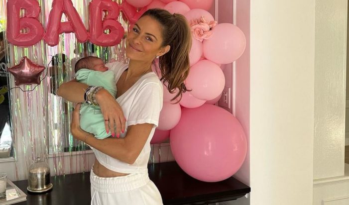 Μαρία Μενούνος