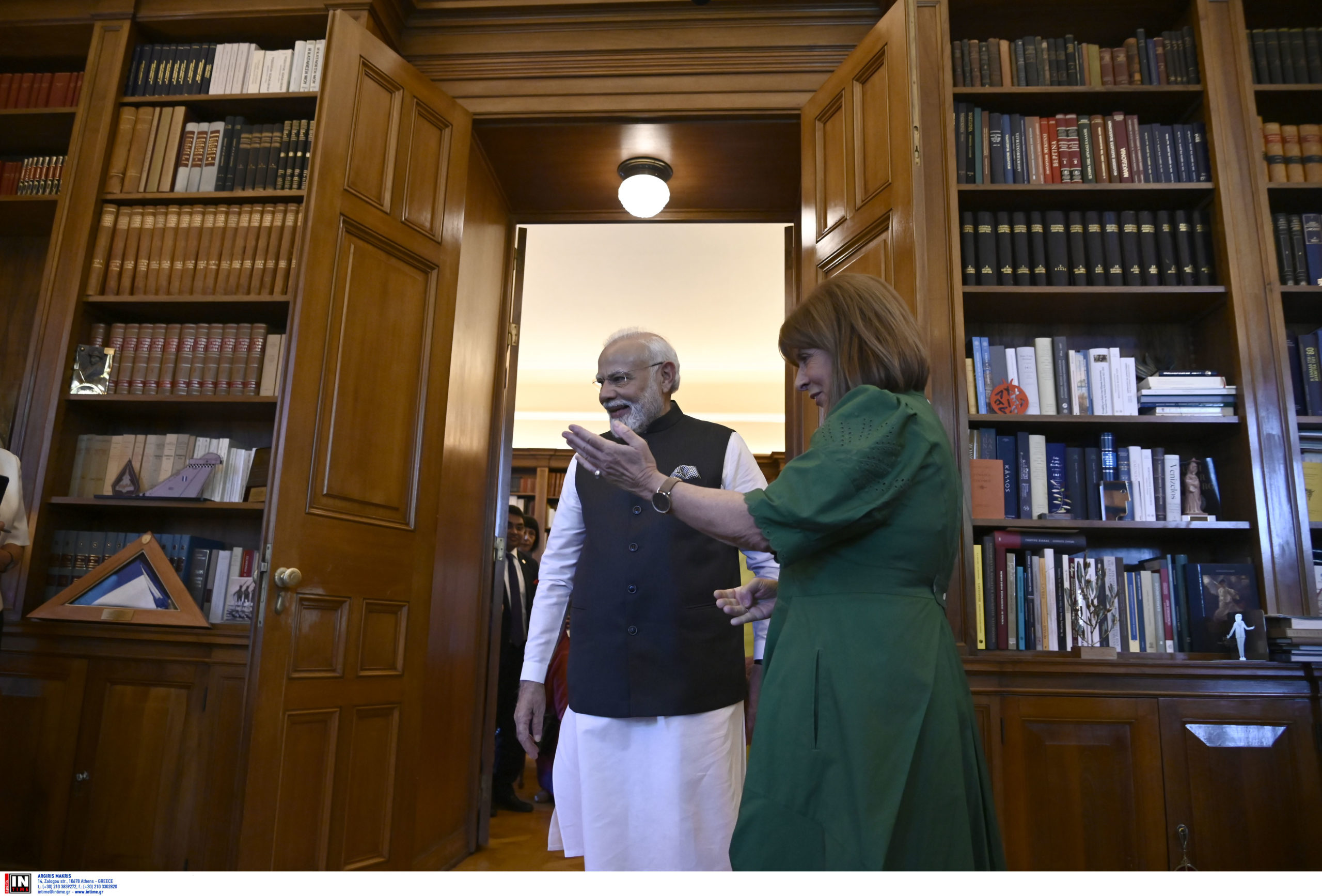 Ναρέντρα Μόντι Κατερίνα Σακελλαροπούλου