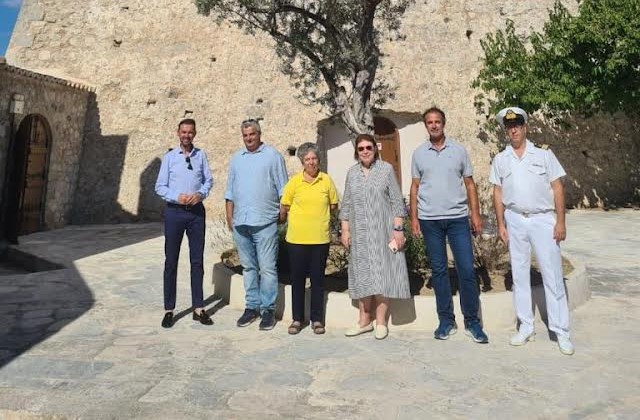 Αυτοψία στο Μπούρτζι πραγματοποίησε η υπουργός Πολιτισμού Λίνα Μενδώνη