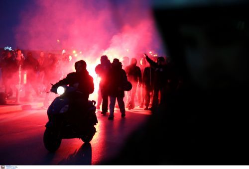 Οπαδική βία: Σεσημασμένοι χούλιγκαν στον φάκελο που παραδόθηκε στον Άρειο Πάγο – Στο «μικροσκόπιο» 30 περιστατικά