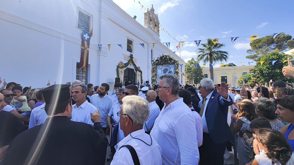 Δεκαπενταύγουστος Πάρος Παναγιά Εκατονταπυλιανή