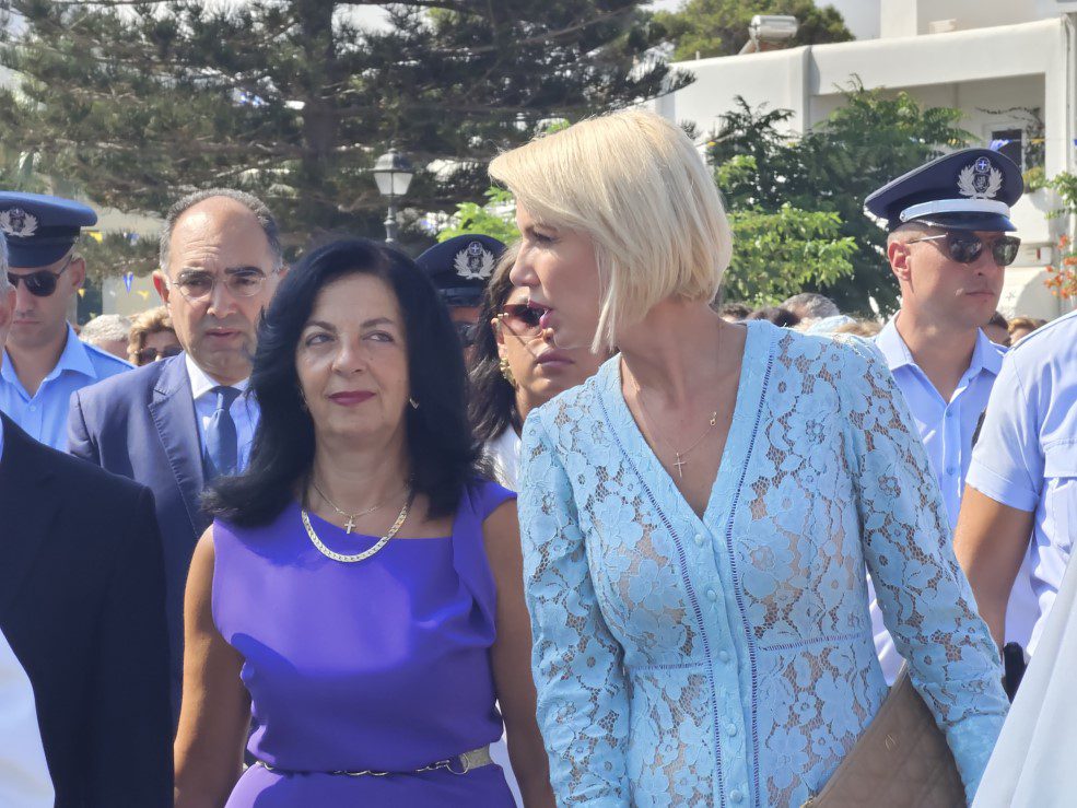 Δεκαπενταύγουστος Πάρος Παναγιά Εκατονταπυλιανή