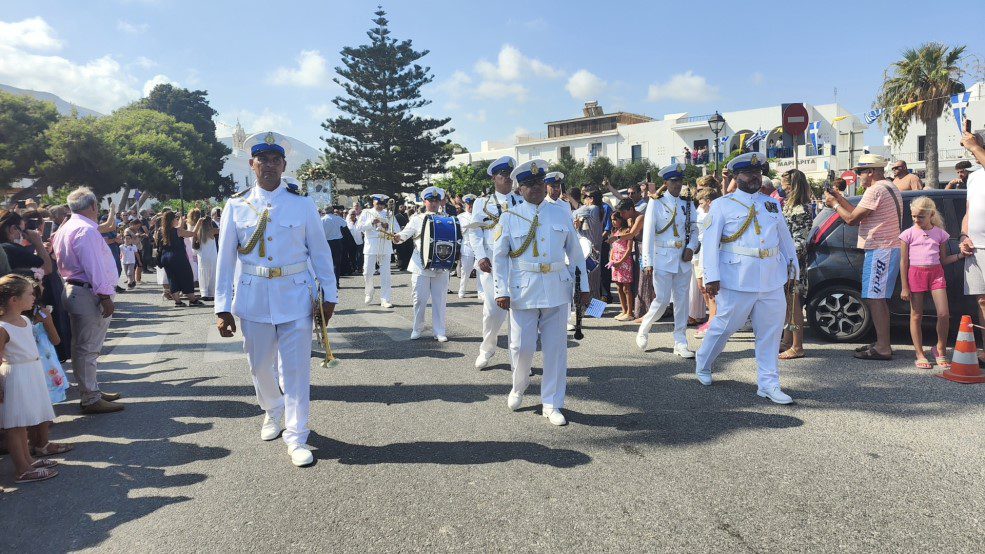 Δεκαπενταύγουστος Πάρος Παναγιά Εκατονταπυλιανή