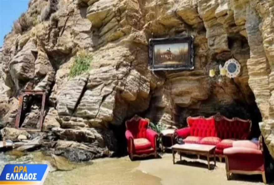 σαλόνια παραλία Άνδρος