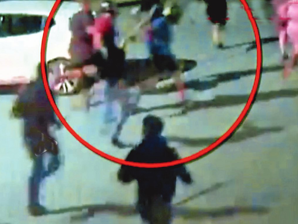 Νέα Φιλαδέλφεια: Τρία νέα εντάλματα σύλληψης για Έλληνες χούλιγκανς – «Κλειδί» οι τηλεφωνικές συνομιλίες