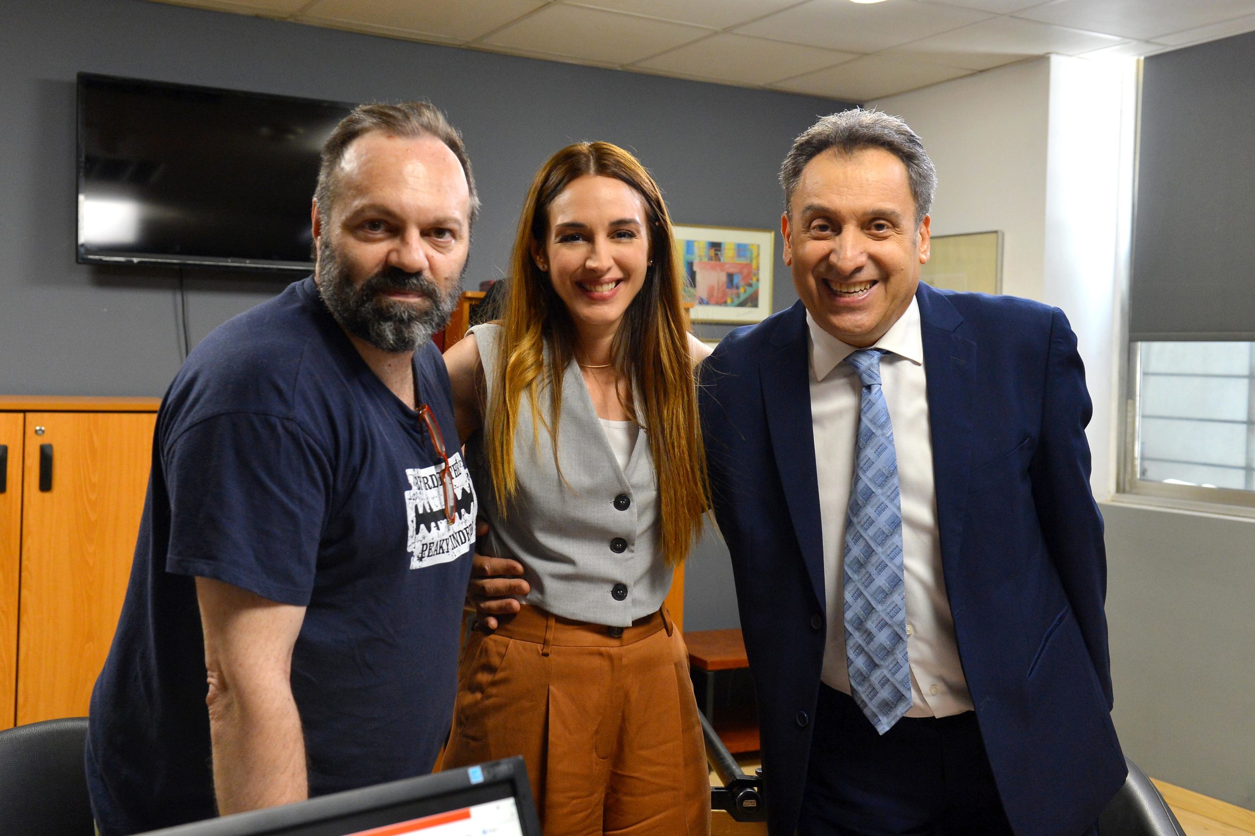 «Στα σύρματα», ΕΡΤ σειρά