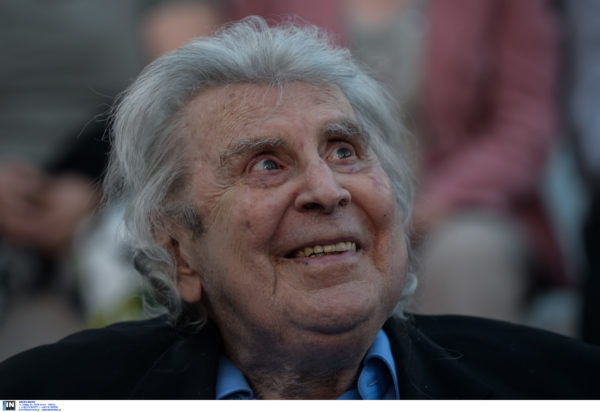 Μίκης Θεοδωράκης