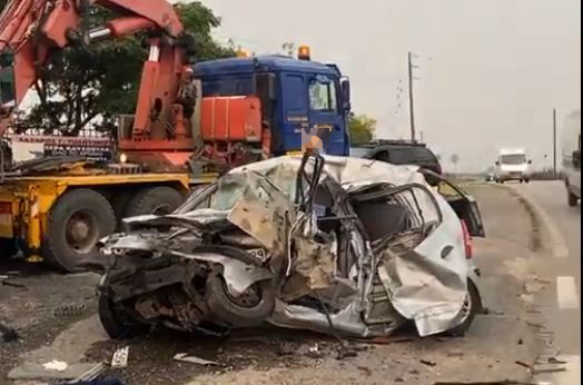 Γιαννιτσά: Σφοδρή σύγκρουση αυτοκινήτου με φορτηγό – Ένας νεκρός