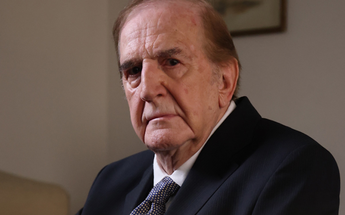 Οι Πανθέοι: Αυτός είναι ο ρόλος του σπουδαίου Γιώργου Κωνσταντίνου στη σειρά του ΣΚΑΪ